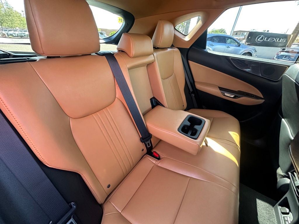 2025 Lexus NX 350h Premium