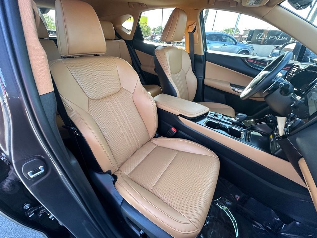 2025 Lexus NX 350h Premium