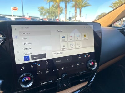 2025 Lexus NX 350h Premium