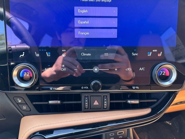 2026 Lexus NX 350h Luxury