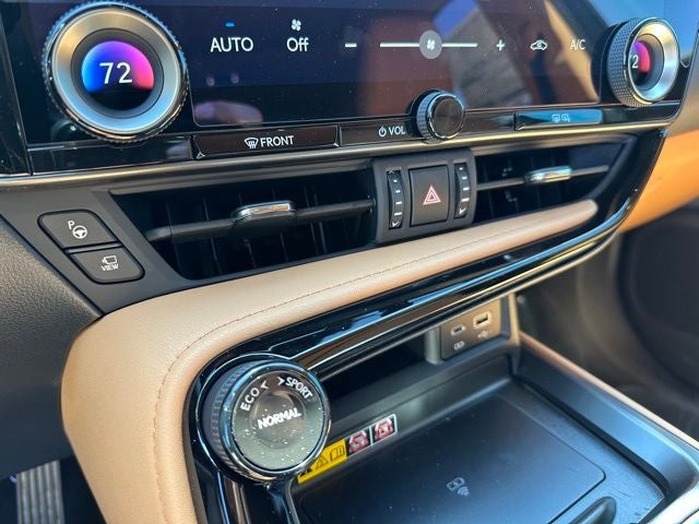 2026 Lexus NX 350h Luxury