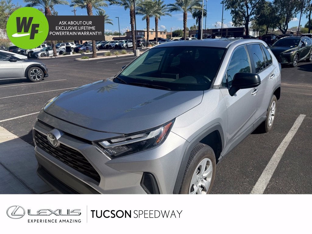 2024 Toyota RAV4 LE