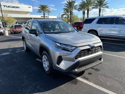 2024 Toyota RAV4 LE