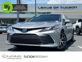2022 Toyota Camry Hybrid XLE