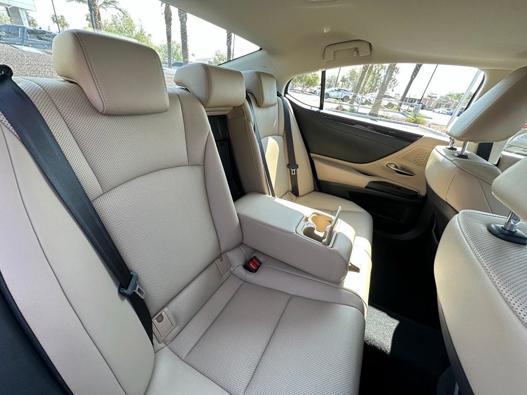 2019 Lexus ES 350
