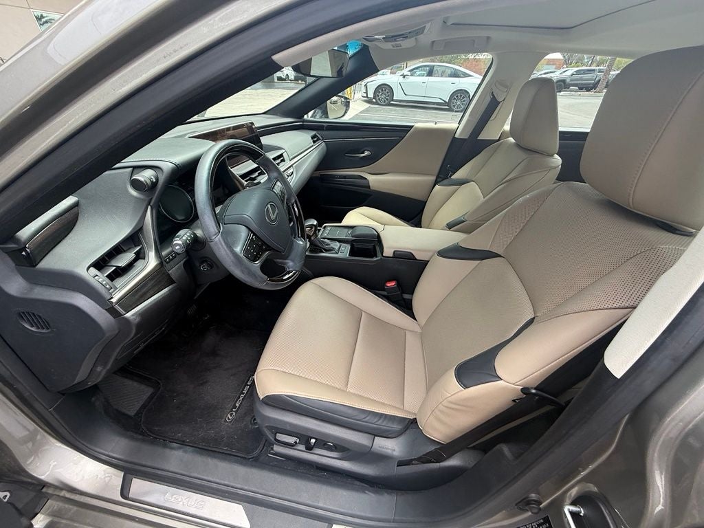 2019 Lexus ES 350