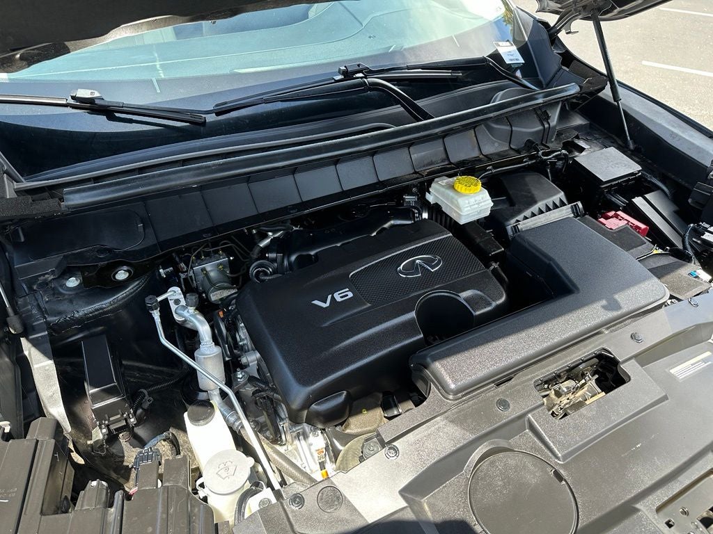 2022 INFINITI QX60 LUXE