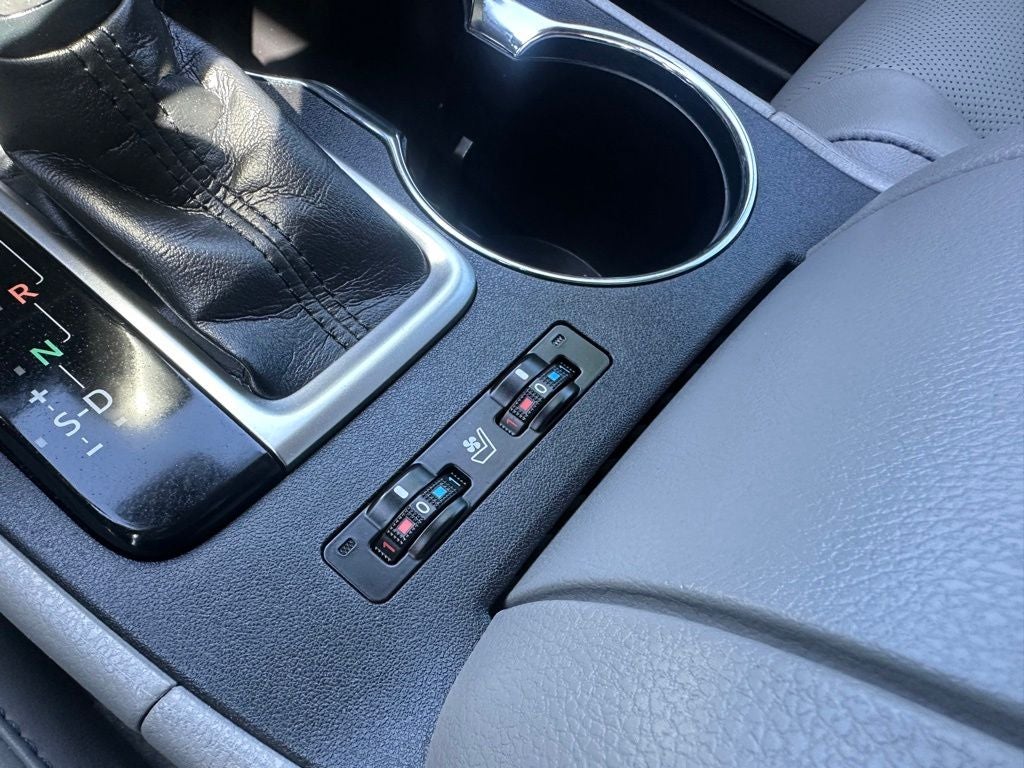 2019 Toyota Highlander Hybrid Limited