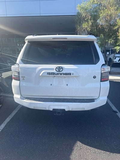 2022 Toyota 4Runner SR5