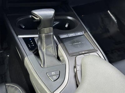 2019 Lexus UX 250h Base