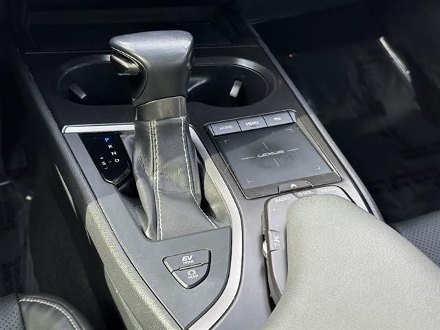 2019 Lexus UX 250h Base