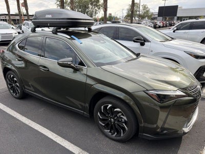 2025 Lexus UX 300h Premium