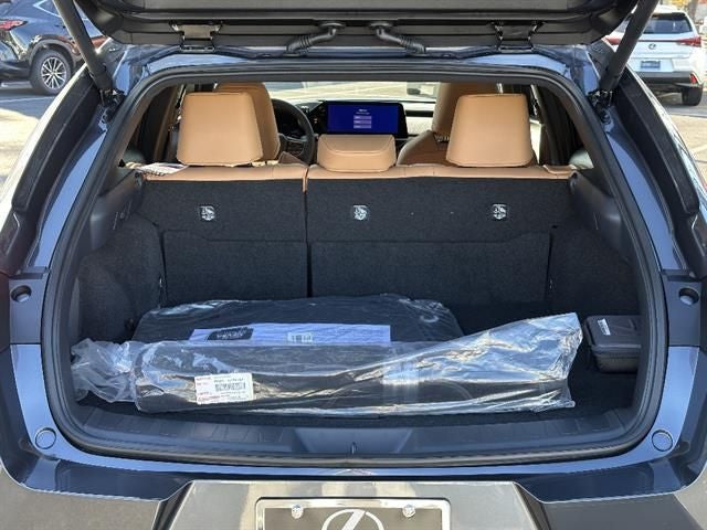 2026 Lexus UX 300h Premium