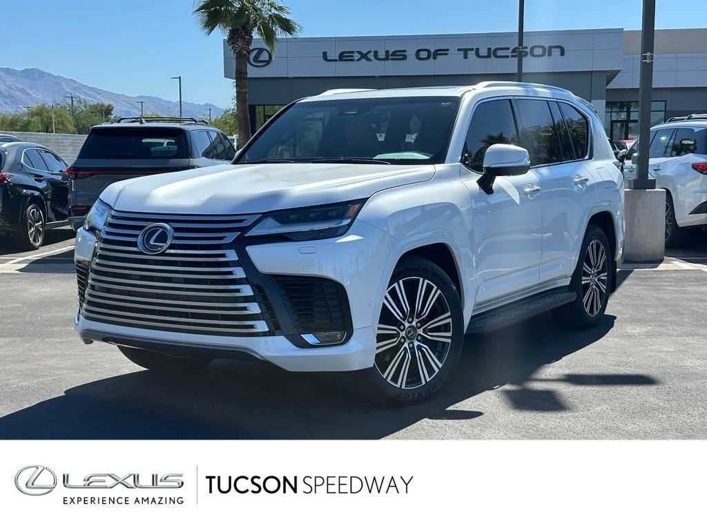 2026 Lexus LX 700h Luxury