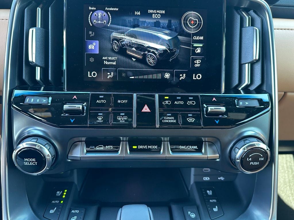 2026 Lexus LX 700h Luxury