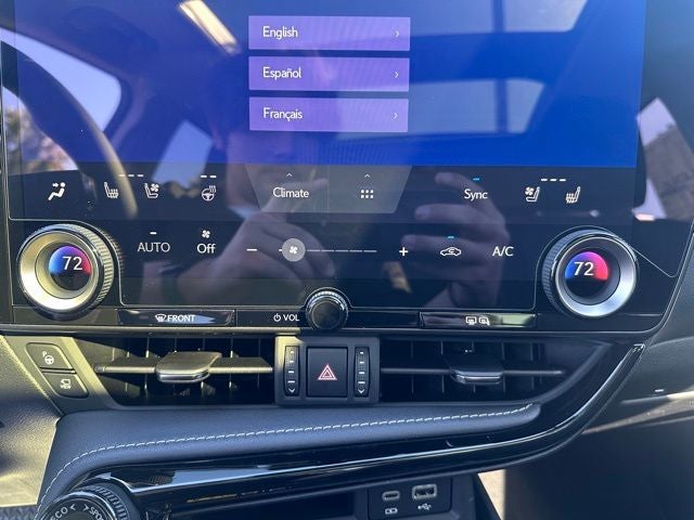 2026 Lexus NX 350h Luxury
