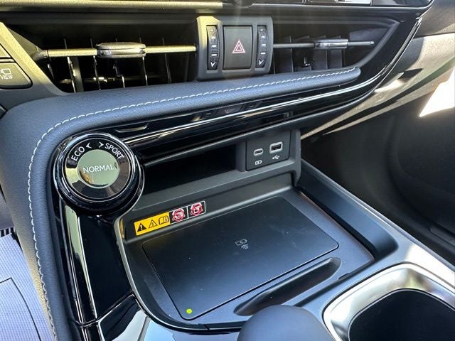 2026 Lexus NX 350h Luxury