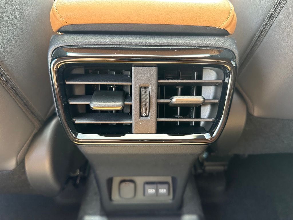 2026 Lexus NX 450h+ Premium