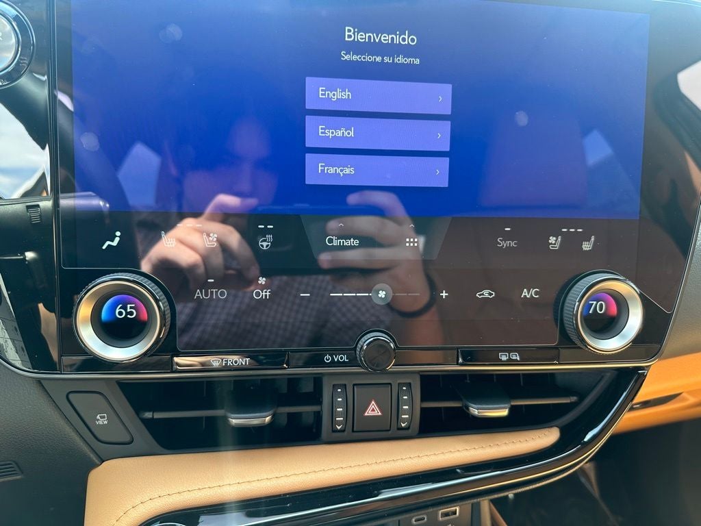 2026 Lexus NX 450h+ Premium