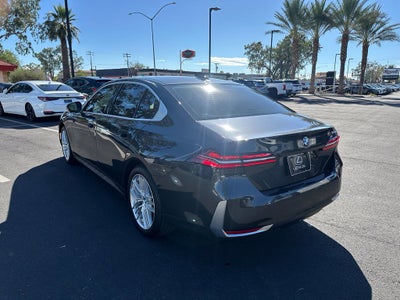 2024 BMW 5 Series 530i