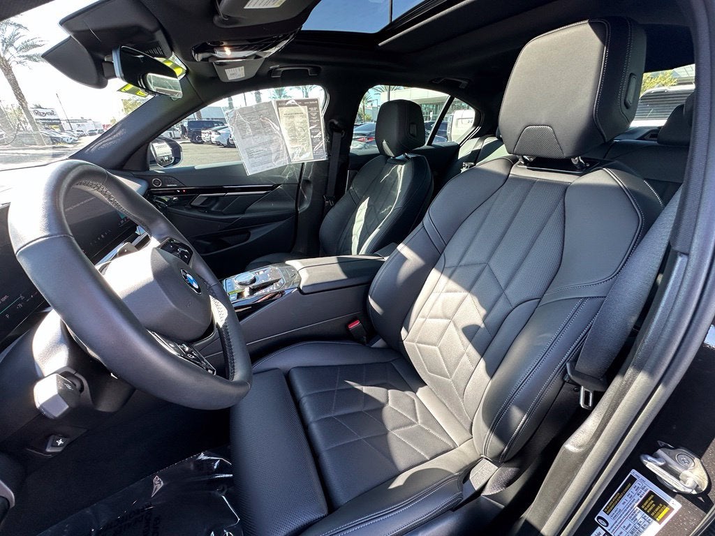 2024 BMW 5 Series 530i